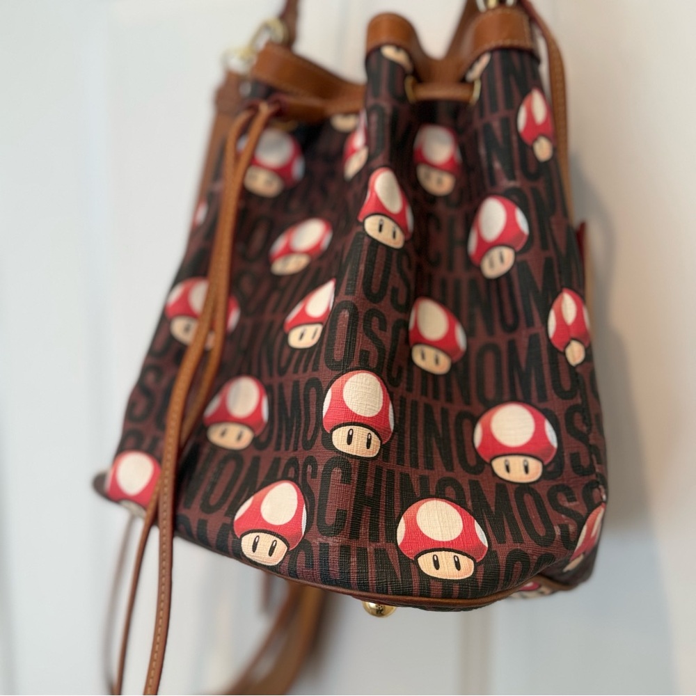 Moschino Couture Jeremy Scott Super Mario Mushroom Bucket Bag Nintendo Rare 1 UP - Picture 2 of 15